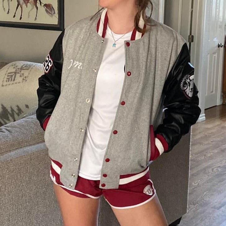 #stagwears #customers  It’s a beautiful coat made of great quality. I’d order from Stagwears again. The measurements are accurate and it fit perfectly.  #varsityjacket #lettermanjacket #customembroidery #custommade